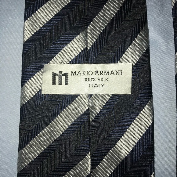 Mario Armani 100% Silk Tie - Picture 4 of 4